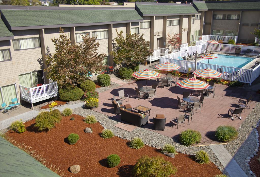 Windmill Inn Of Roseburg Εξωτερικό φωτογραφία